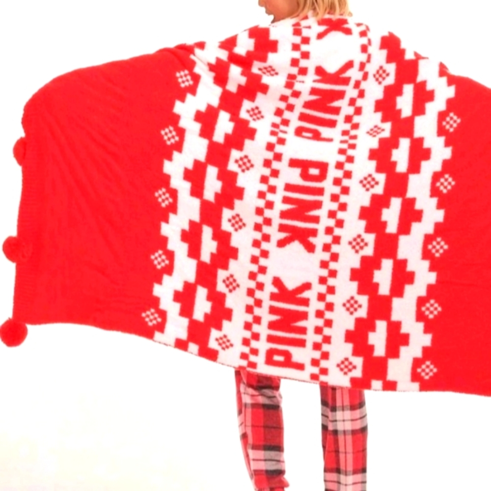 Victoria's Secret Pink Marshmallow Pompom Blanket